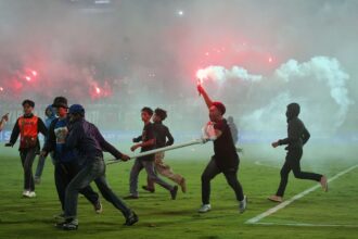 Perayaan Kemenangan Persib di Bandung Berujung Ricuh, Puluhan Insiden Kecelakaan dan Tawuran Terjadi