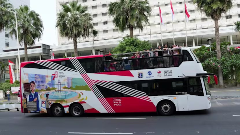 Jakarta Open Top Tour Jadi Favorit Wisatawan Saat Long Weekend di Jakarta