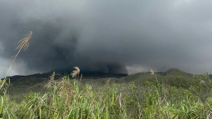 Erupsi Gunung Dukono Telan Korban Jiwa, Dua WNA dan Satu WNI Dilaporkan Meninggal