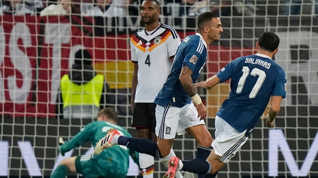 Dimitrios Kourbelis Jadi Man of the Match Jerman vs Yunani, Cetak Gol Bersejarah