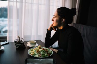 Tak Harus Meditasi, Begini Cara Melatih Mindfulness dalam Aktivitas Sehari-hari